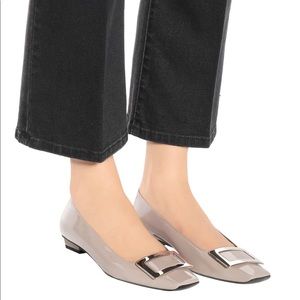 Brand new Roger Viver Nude Heels